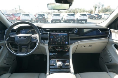 2023 Jeep Grand Cherokee Overland