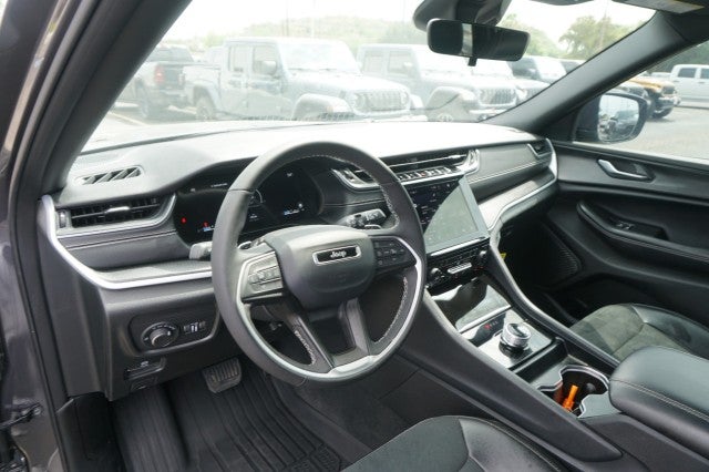 2025 Jeep Grand Cherokee L Laredo X
