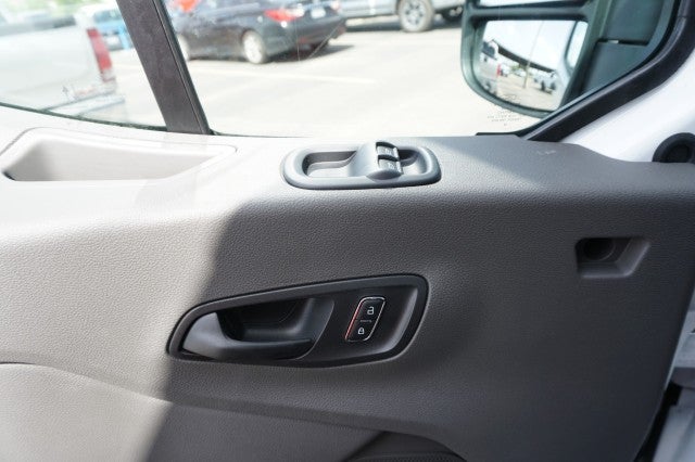 2026 Ford Transit Passenger Wagon XL