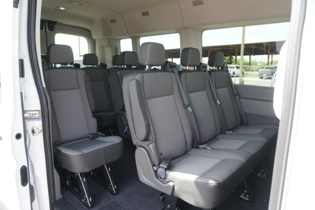 2026 Ford Transit Passenger Wagon XL