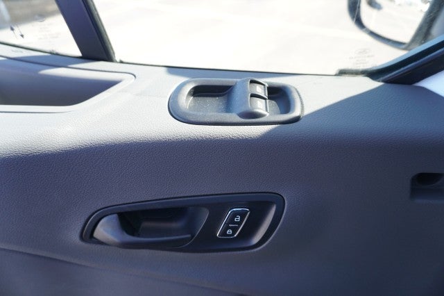 2025 Ford Transit Passenger Wagon XL