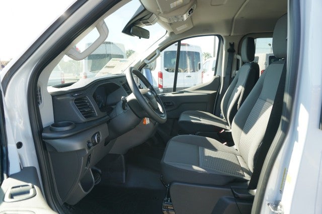 2025 Ford Transit Passenger Wagon XL