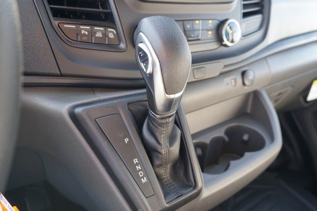 2025 Ford Transit Passenger Wagon XL