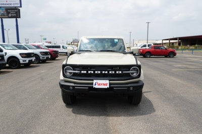 2026 Ford Bronco Outer Banks