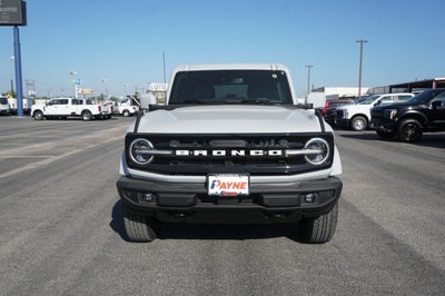 2026 Ford Bronco Outer Banks