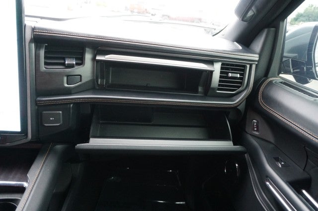 2023 Ford Expedition Max Platinum
