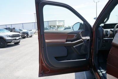 2027 Ford Expedition King Ranch