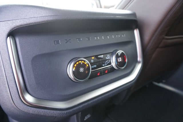 2027 Ford Expedition King Ranch
