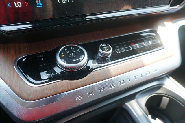 2027 Ford Expedition King Ranch