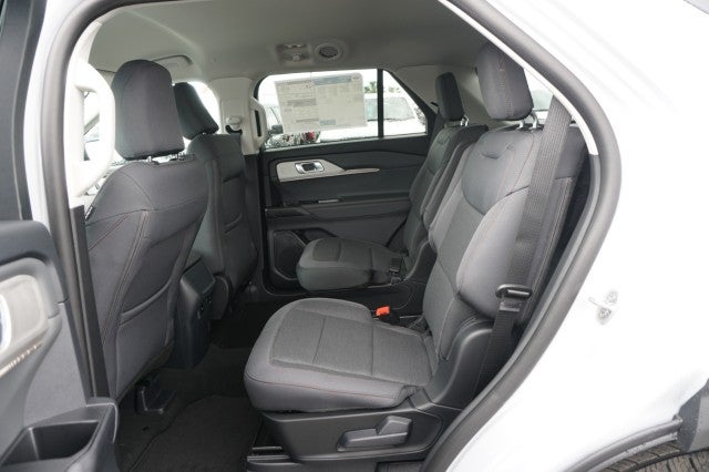 2026 Ford Explorer Active w/100A Pkg