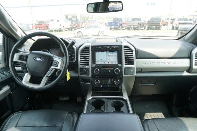 2017 Ford Super Duty F-250 SRW Lariat