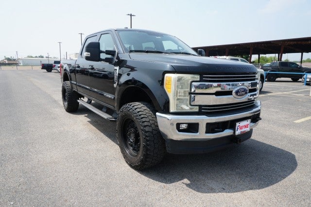 2017 Ford Super Duty F-250 SRW Lariat