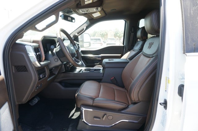 2026 Ford Super Duty F-350 DRW King Ranch