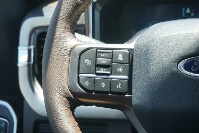 2026 Ford Super Duty F-350 DRW King Ranch