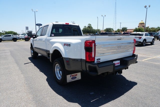 2026 Ford Super Duty F-350 DRW King Ranch