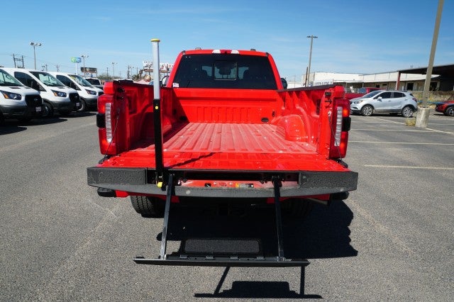 2025 Ford Super Duty F-350 SRW XL