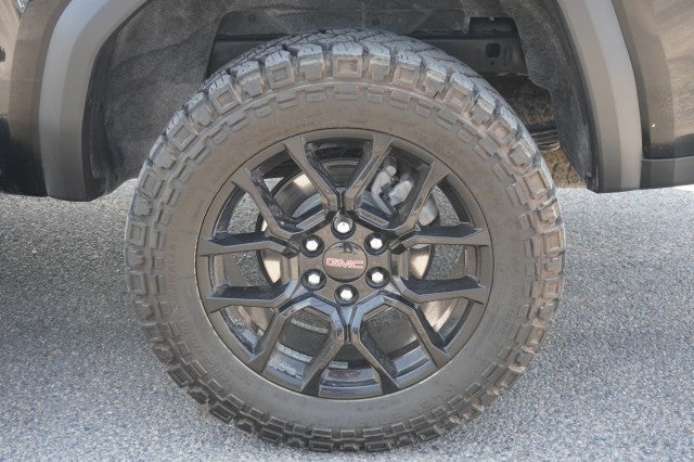 2024 GMC Canyon 4WD Denali