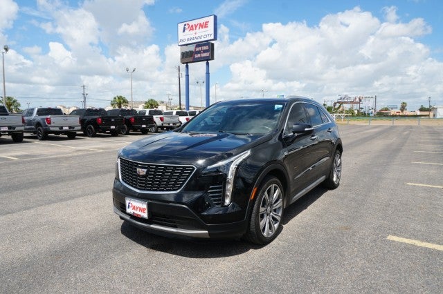 2022 Cadillac XT4 FWD Premium Luxury