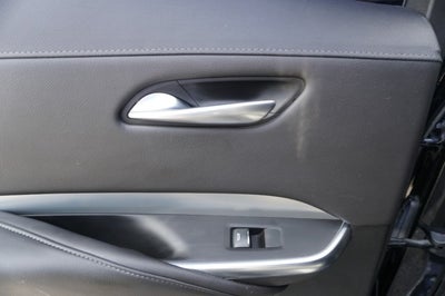 2022 Cadillac XT4 FWD Premium Luxury