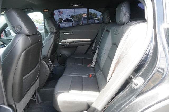 2022 Cadillac XT4 FWD Premium Luxury