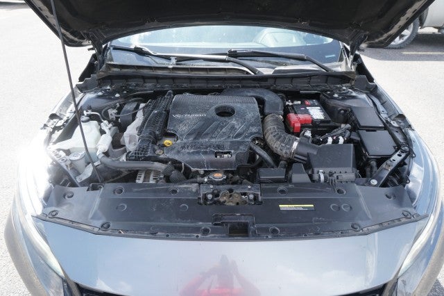 2023 Nissan Altima 2.0 SR