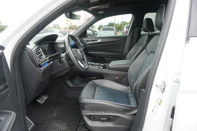 2024 Volkswagen Atlas Cross Sport 2.0T SEL Premium R-Line