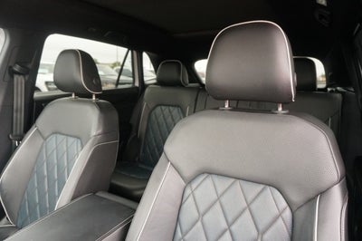 2024 Volkswagen Atlas Cross Sport 2.0T SEL Premium R-Line