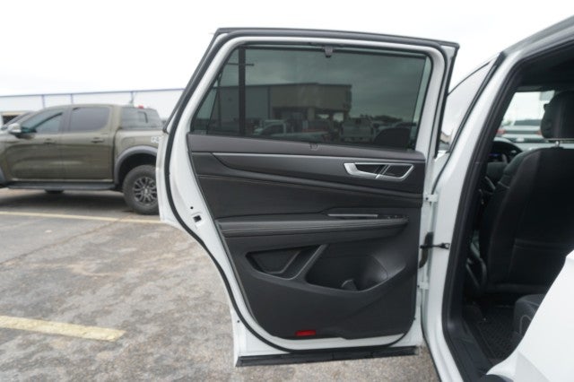 2024 Volkswagen Atlas Cross Sport 2.0T SEL Premium R-Line