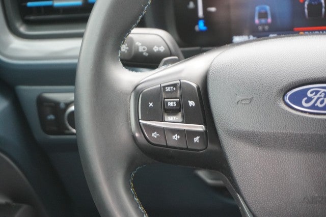 2025 Ford Maverick Lobo Standard