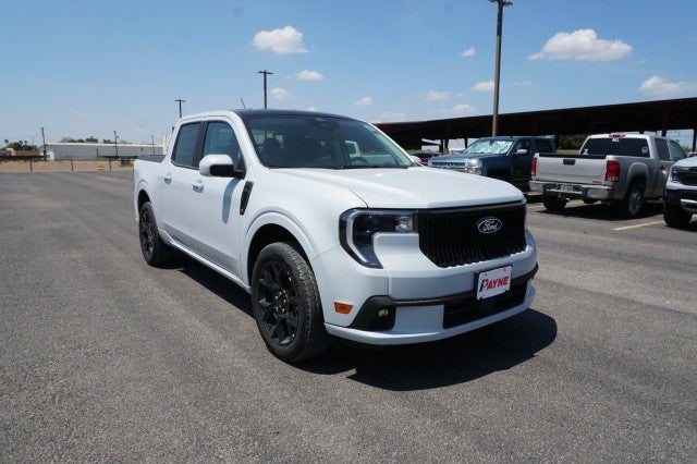 2026 Ford Maverick Lobo Standard