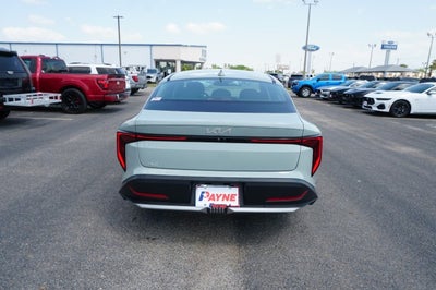 2025 Kia K4 LXS