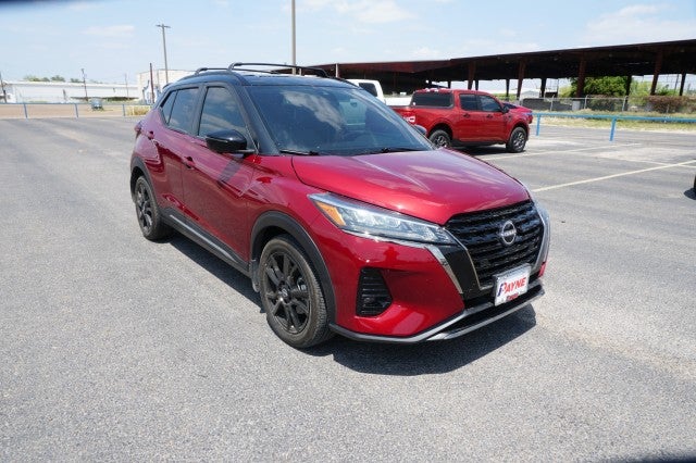 2024 Nissan Kicks SR