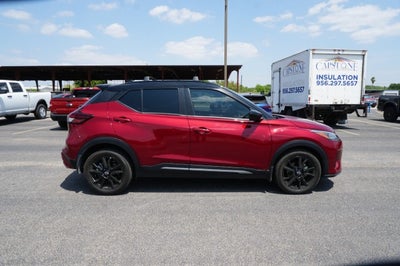 2024 Nissan Kicks SR