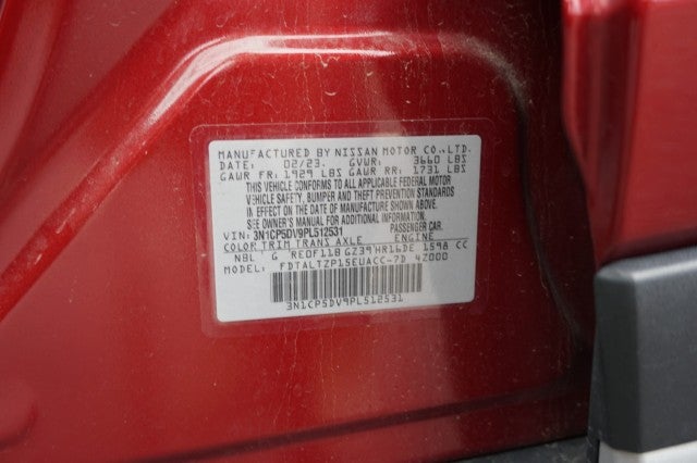 2023 Nissan Kicks SR