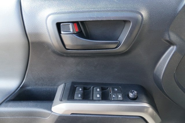 2023 Toyota Tacoma 2WD SR5