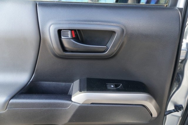 2023 Toyota Tacoma 2WD SR5