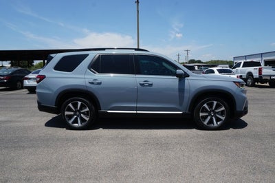 2024 Honda Pilot Touring