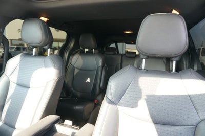 2022 Toyota Sienna XLE Woodland Edition