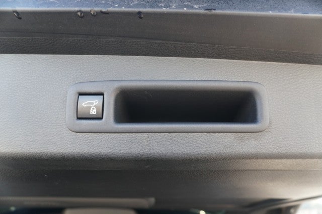 2022 Toyota Sienna XLE Woodland Edition