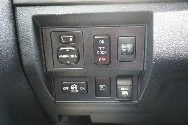 2020 Toyota Tundra 4WD SR5
