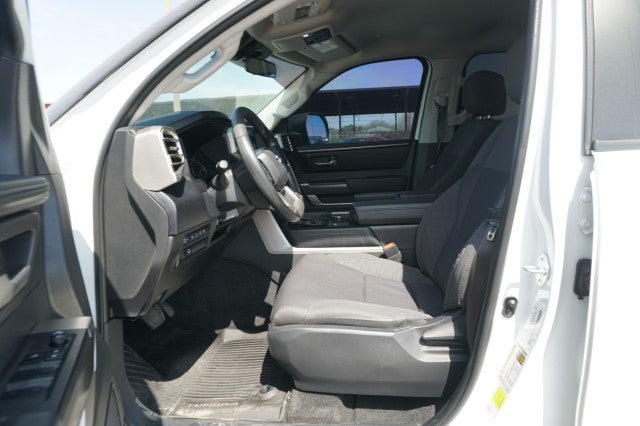 2024 Toyota Tundra 4WD SR5