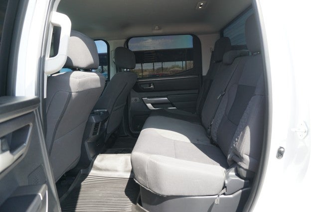 2024 Toyota Tundra 4WD SR5