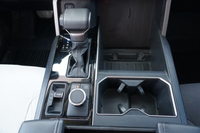 2024 Toyota Tundra 4WD SR5