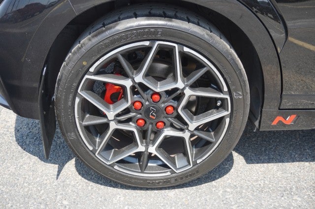 2023 Hyundai Kona N Base