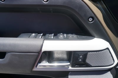 2024 Land Rover Defender S