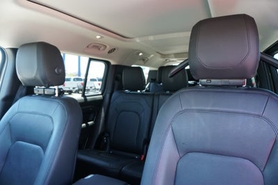 2024 Land Rover Defender S