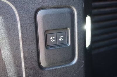 2024 Land Rover Defender S