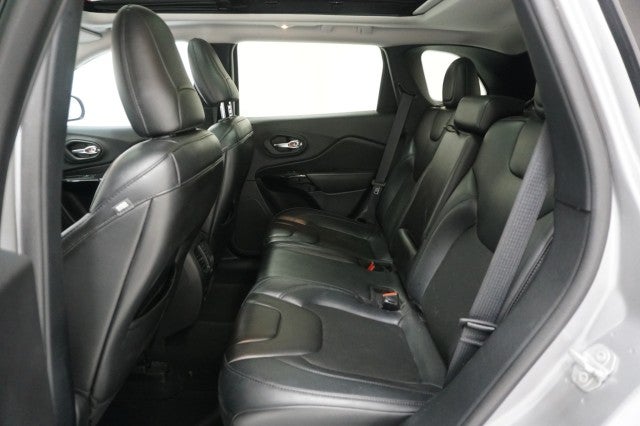 2020 Jeep Cherokee Altitude