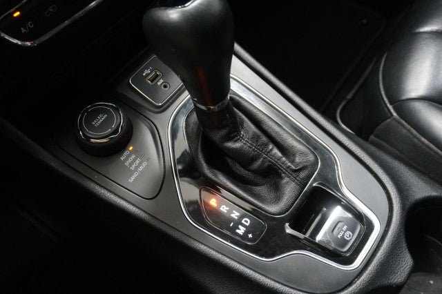 2020 Jeep Cherokee Altitude