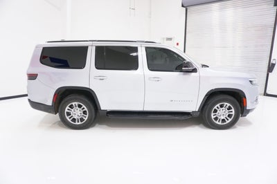 2024 Jeep Wagoneer Base